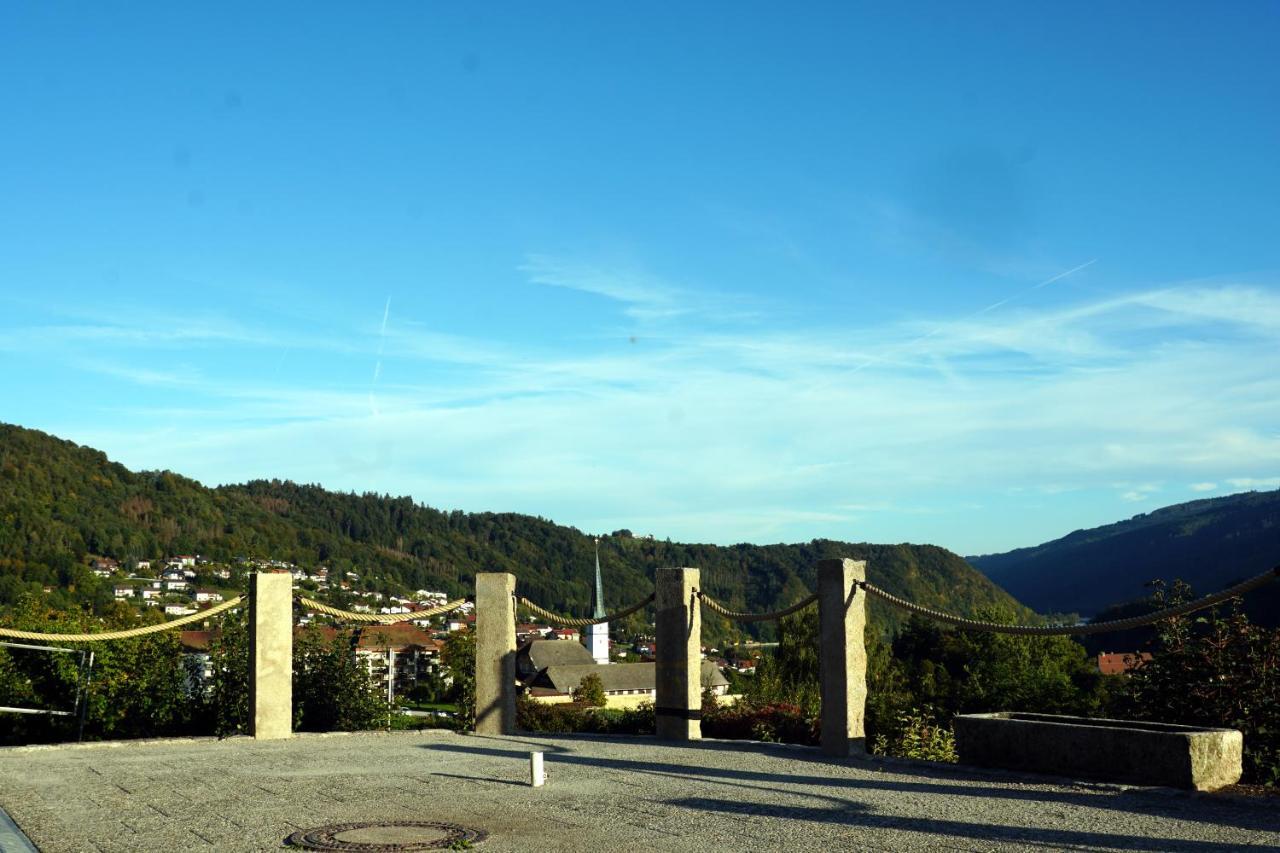 Landhotel Donaublick Obernzell Exterior foto